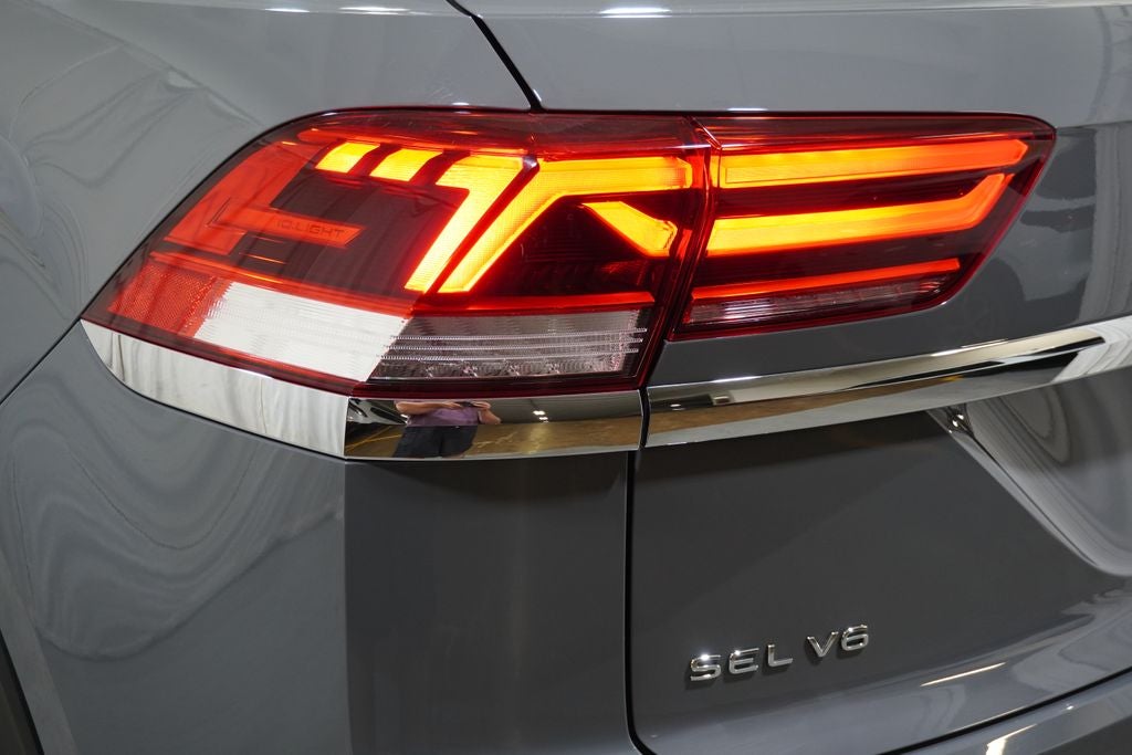 2021 Volkswagen Atlas Cross Sport 3.6L V6 SEL R-Line