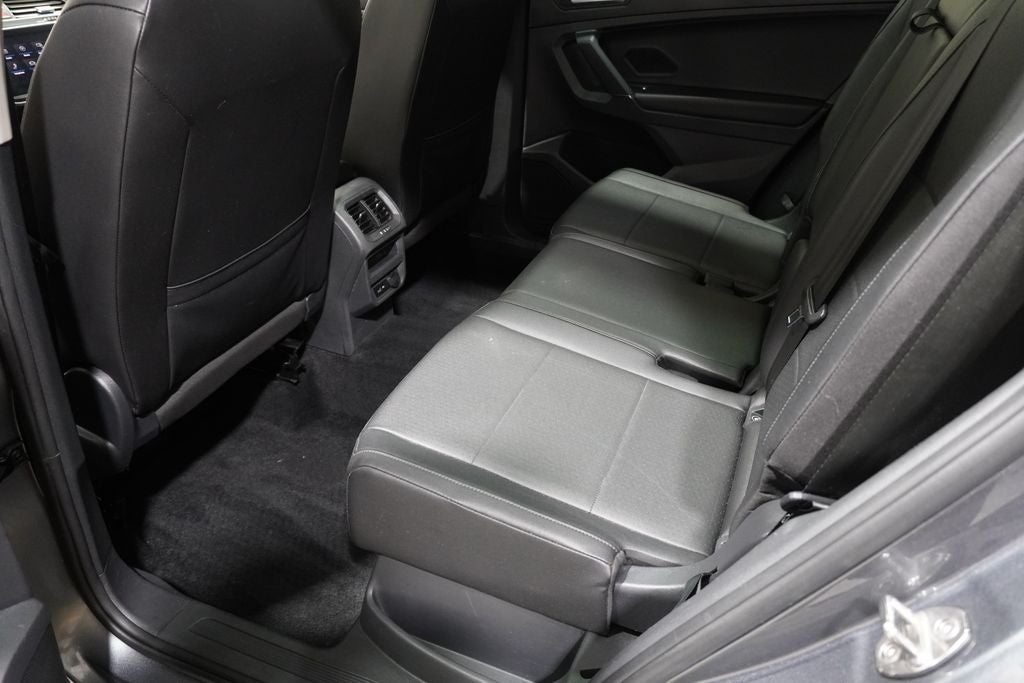 2021 Volkswagen Atlas Cross Sport 3.6L V6 SEL R-Line