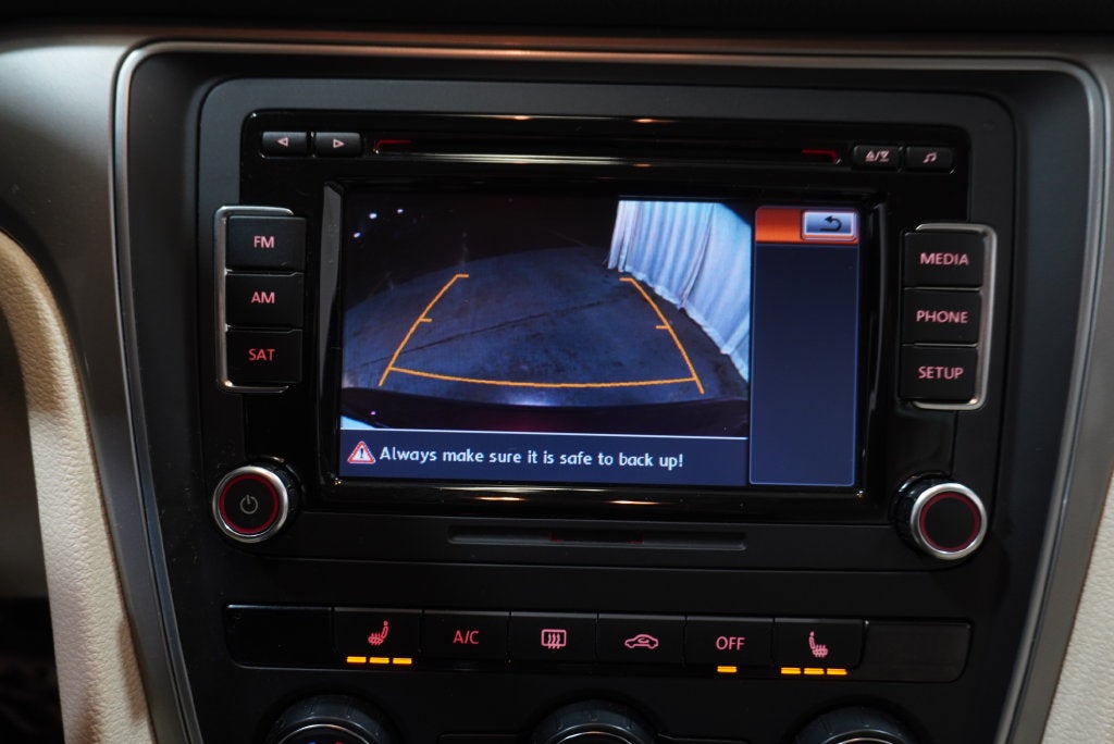 2015 Volkswagen Passat 1.8T Limited Edition