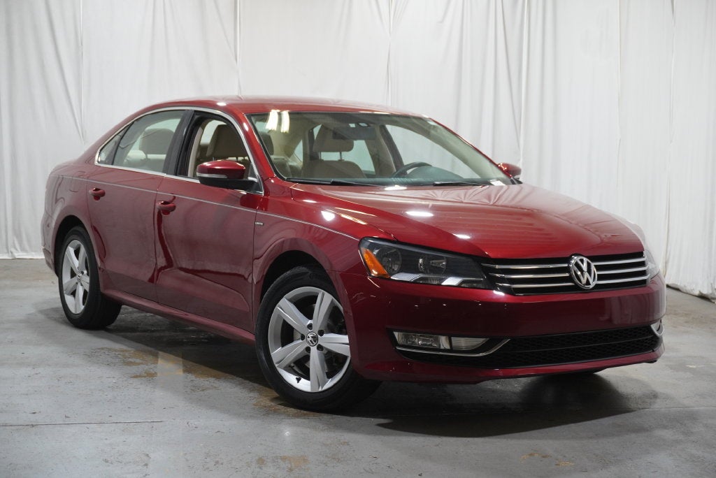 2015 Volkswagen Passat 1.8T Limited Edition
