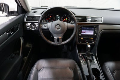 2015 Volkswagen Passat 1.8T Limited Edition