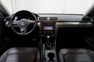 2015 Volkswagen Passat 1.8T Limited Edition