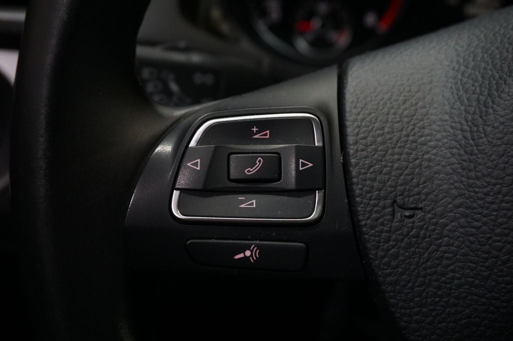 2015 Volkswagen Passat 1.8T Limited Edition