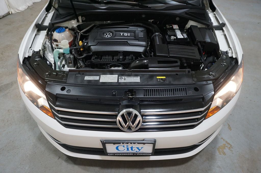 2015 Volkswagen Passat 1.8T Limited Edition