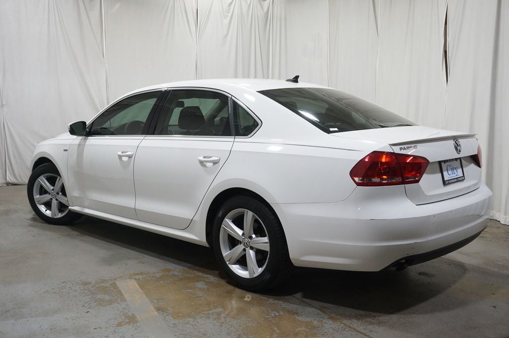 2015 Volkswagen Passat 1.8T Limited Edition