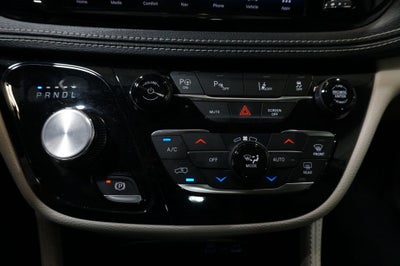 2023 Chrysler Pacifica Hybrid Limited