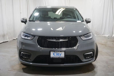 2023 Chrysler Pacifica Hybrid Limited