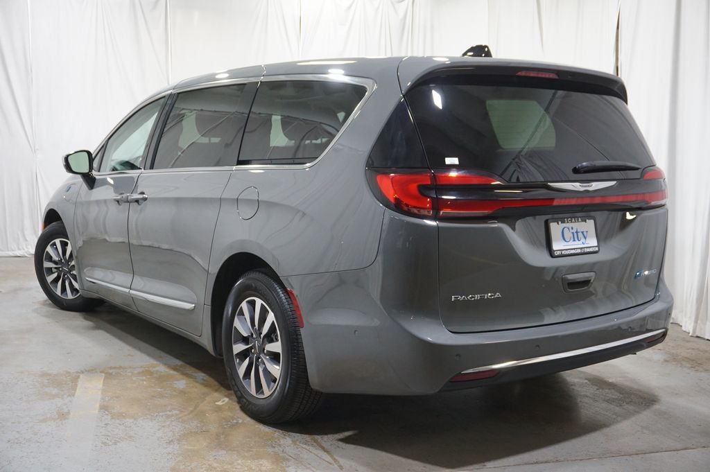 2023 Chrysler Pacifica Hybrid Limited