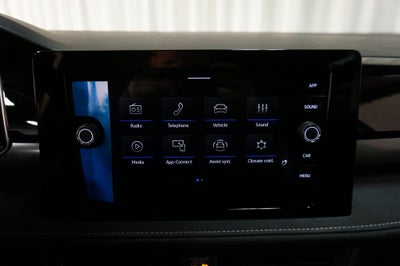 2025 Volkswagen Taos 1.5T SE Black