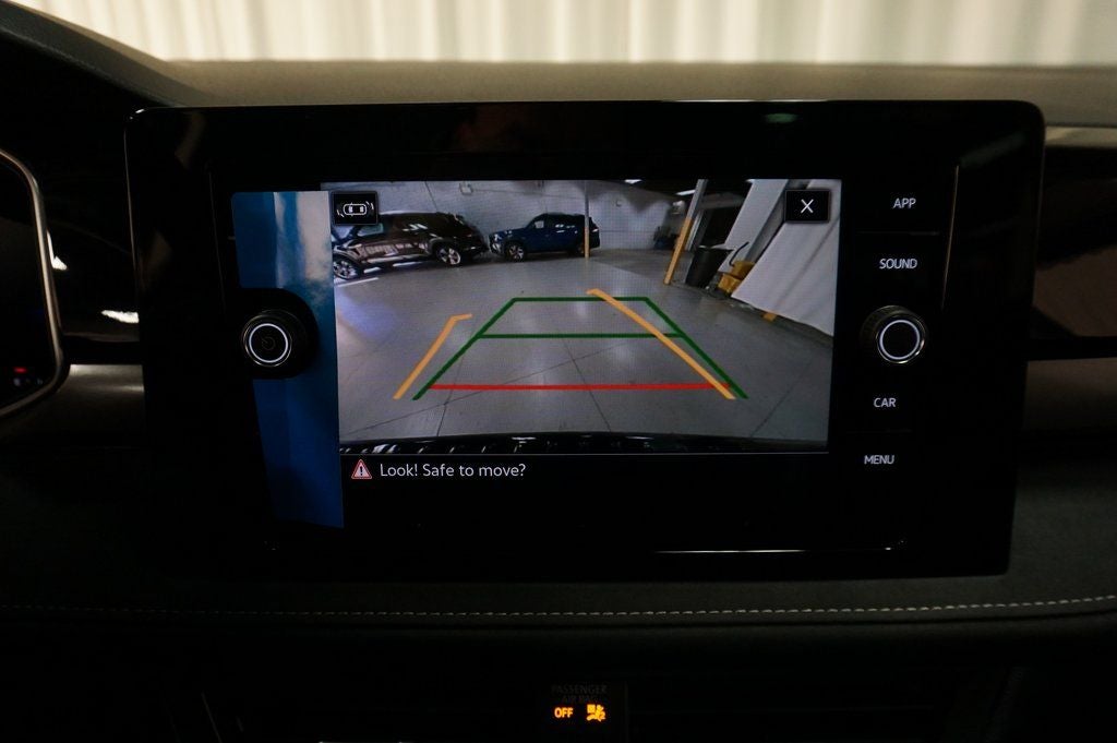 2025 Volkswagen Taos 1.5T SE Black