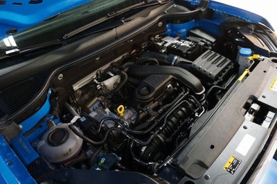 2025 Volkswagen Taos 1.5T SE Black