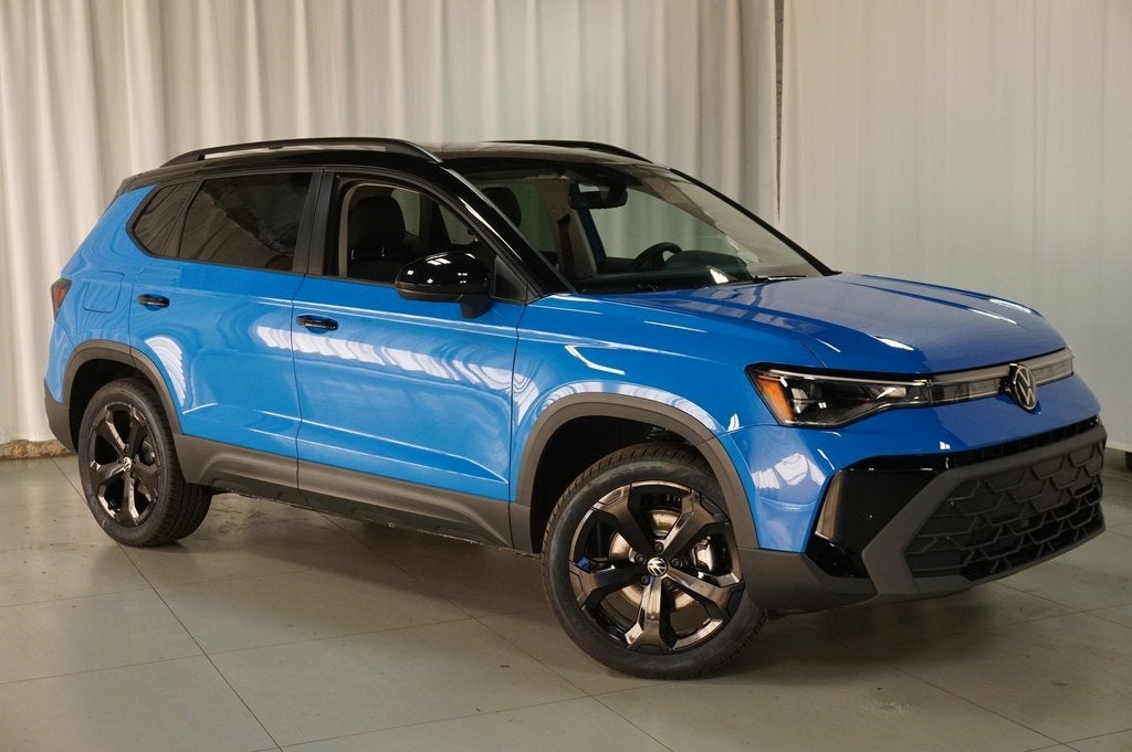 2025 Volkswagen Taos 1.5T SE Black