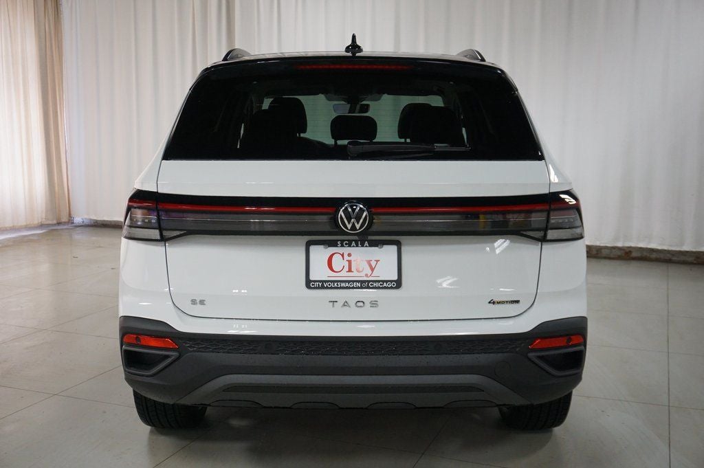 2025 Volkswagen Taos 1.5T SE Black