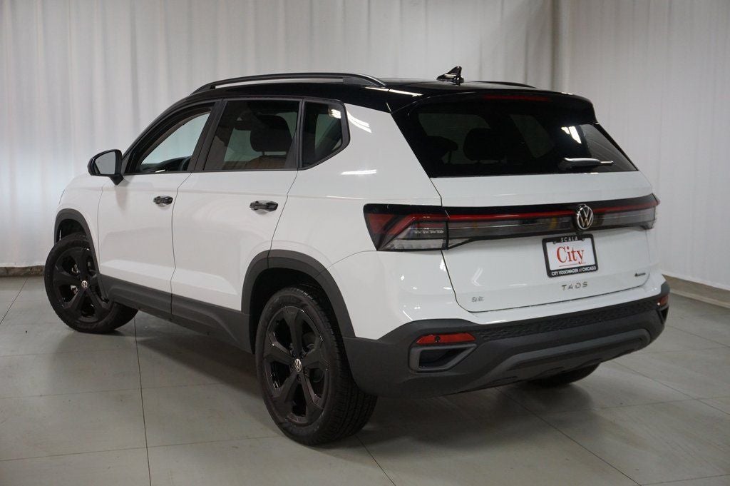 2025 Volkswagen Taos 1.5T SE Black