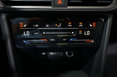 2026 Volkswagen Taos 1.5T SE Black