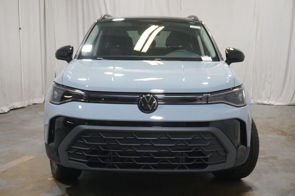 2026 Volkswagen Taos 1.5T SE Black