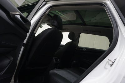 2026 Volkswagen Taos 1.5T SE Black