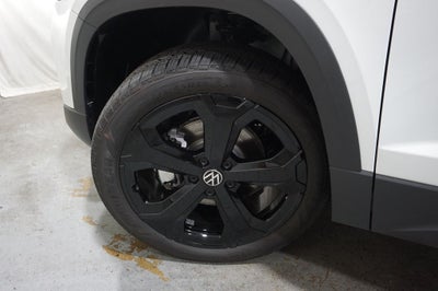 2026 Volkswagen Taos 1.5T SE Black