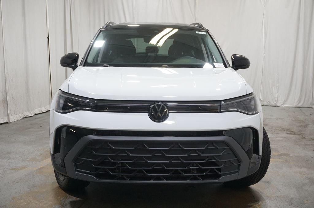2026 Volkswagen Taos 1.5T SE Black