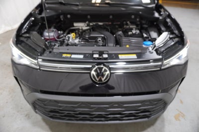 2027 Volkswagen Taos 1.5T SE Black