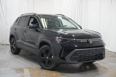 2027 Volkswagen Taos 1.5T SE Black