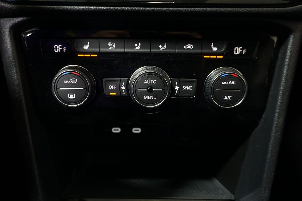 2023 Volkswagen Taos 1.5T SEL
