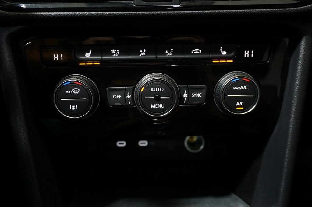 2023 Volkswagen Taos 1.5T SEL