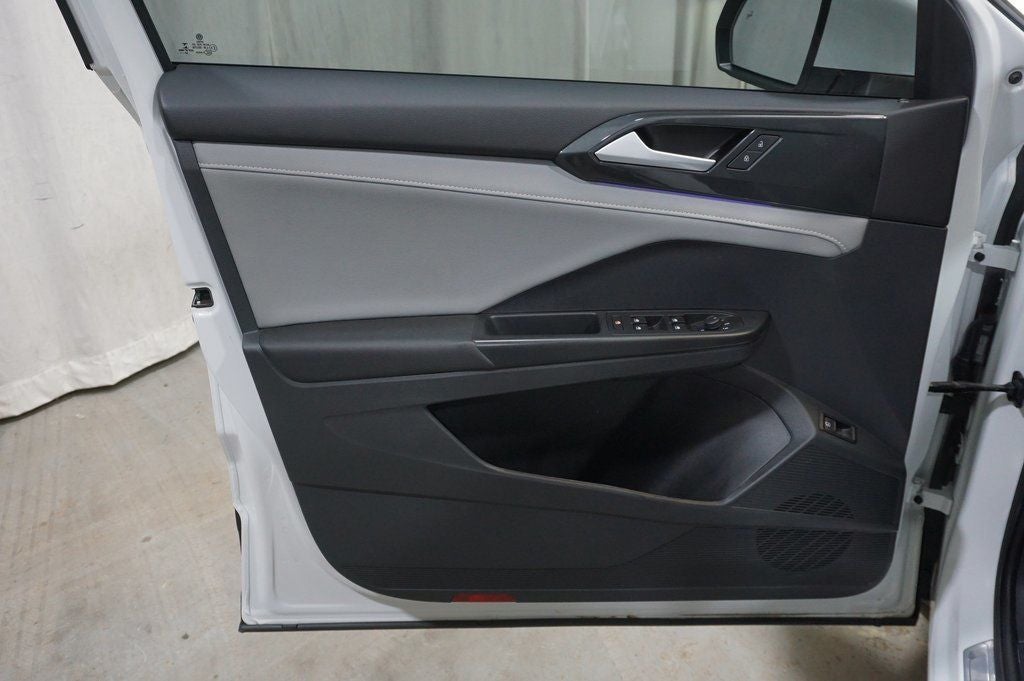 2023 Volkswagen Taos 1.5T SEL