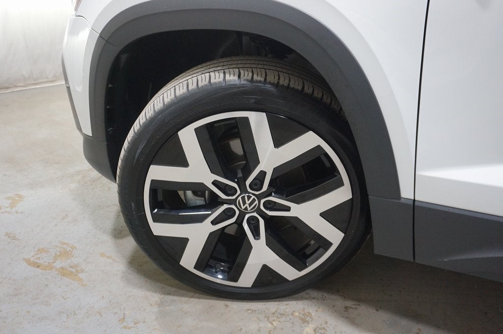 2023 Volkswagen Taos 1.5T SEL