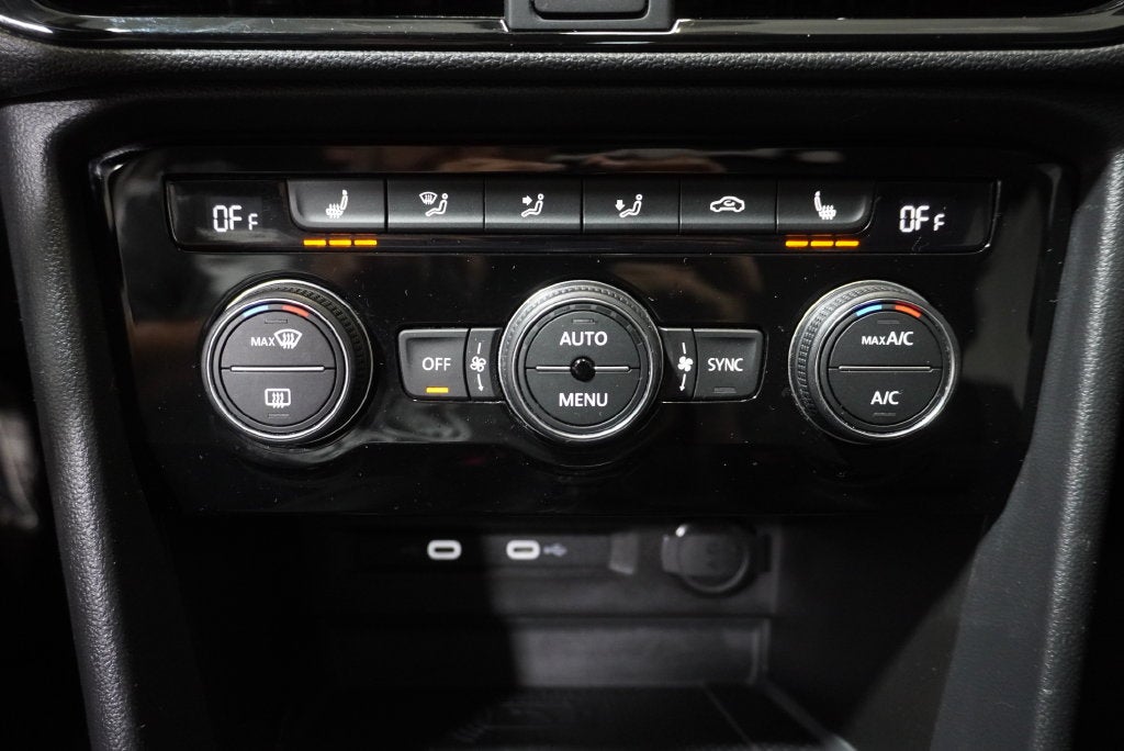 2023 Volkswagen Taos 1.5T SEL