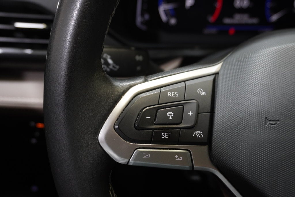 2023 Volkswagen Taos 1.5T SEL