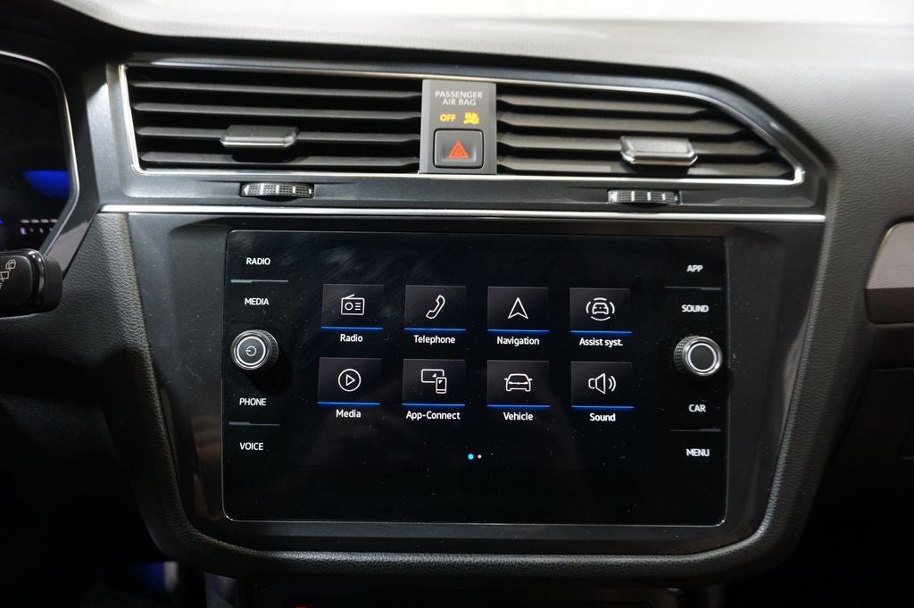 2023 Volkswagen Tiguan 2.0T SE