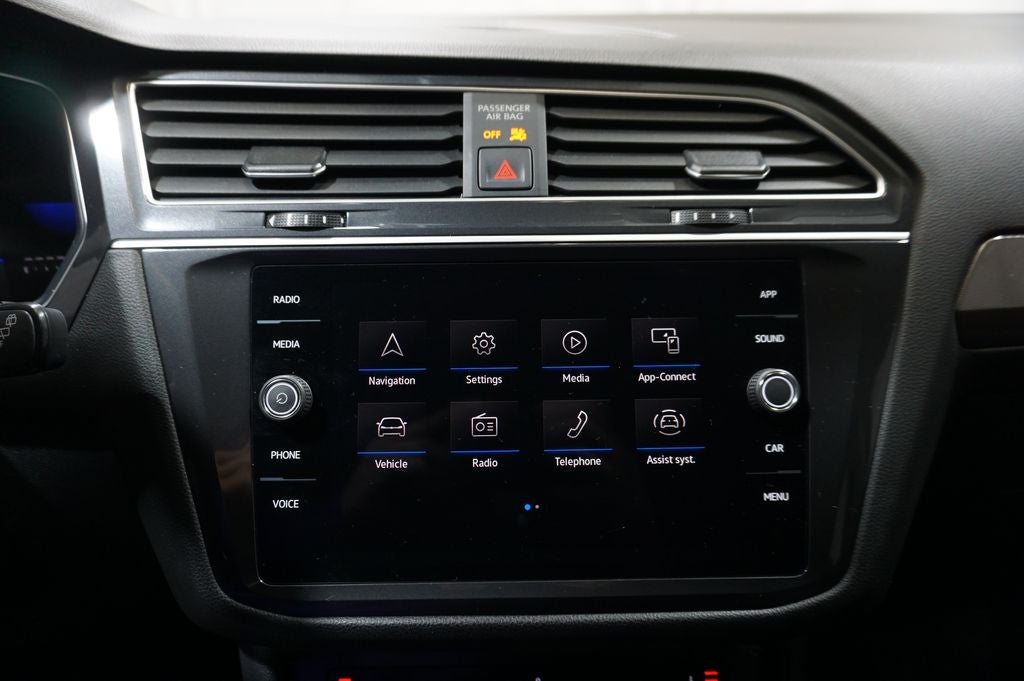 2024 Volkswagen Tiguan 2.0T SE