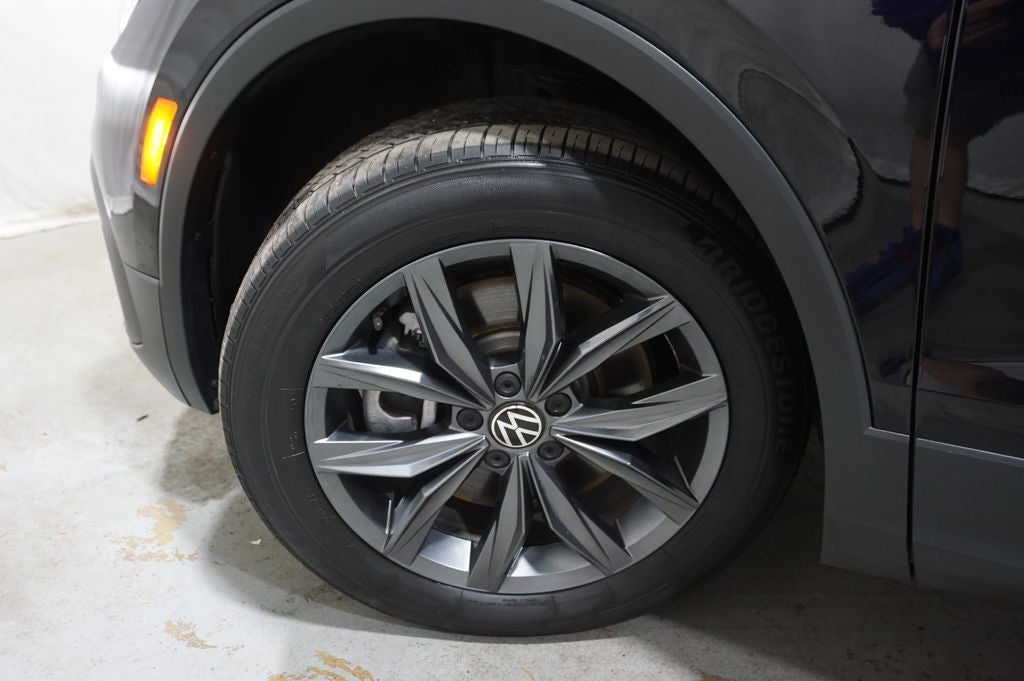 2024 Volkswagen Tiguan 2.0T SE