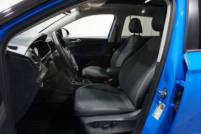 2025 Volkswagen Taos 1.5T SE Black