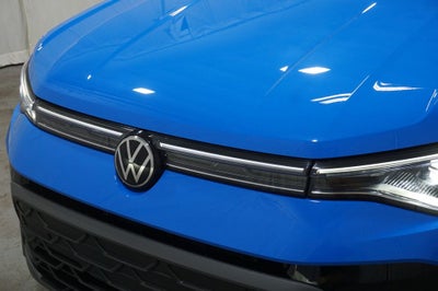 2025 Volkswagen Taos 1.5T SE Black