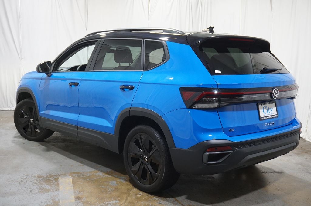2025 Volkswagen Taos 1.5T SE Black