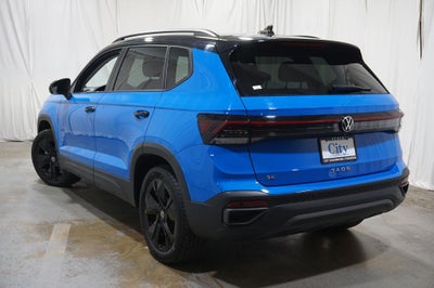 2025 Volkswagen Taos 1.5T SE Black