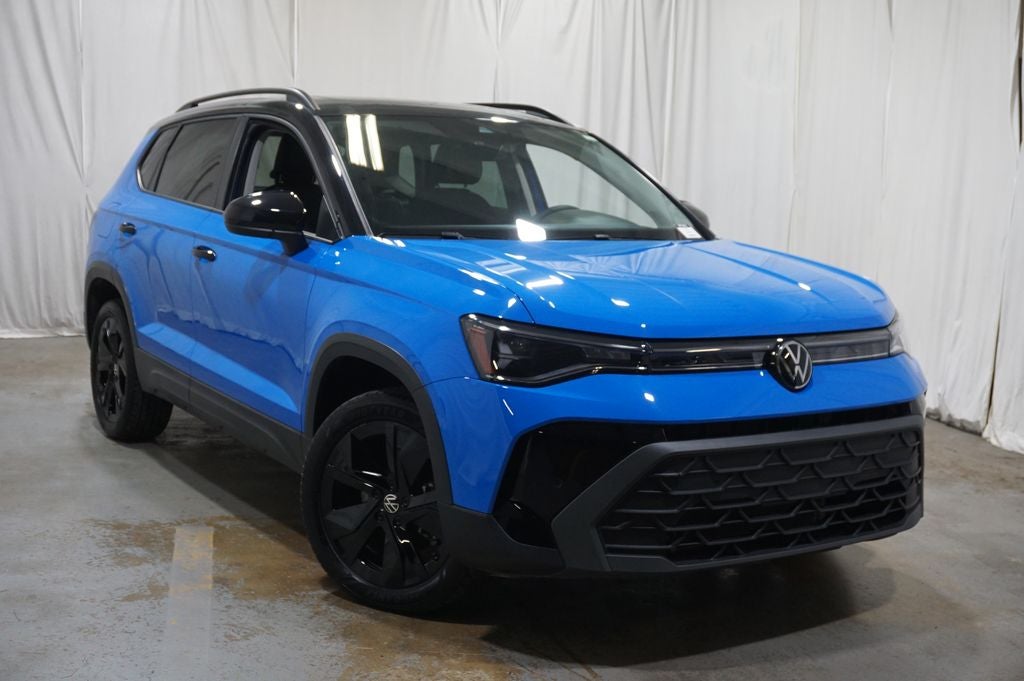 2025 Volkswagen Taos 1.5T SE Black