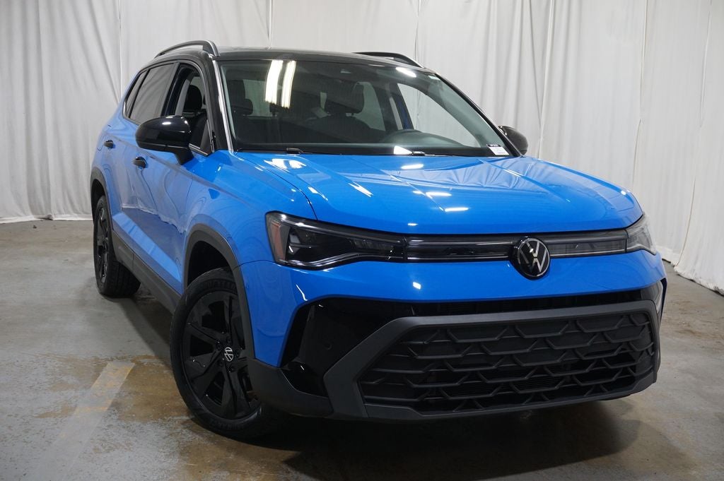 2025 Volkswagen Taos 1.5T SE Black