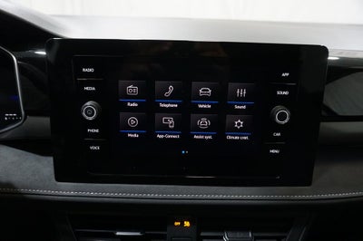 2025 Volkswagen Taos 1.5T SE Black