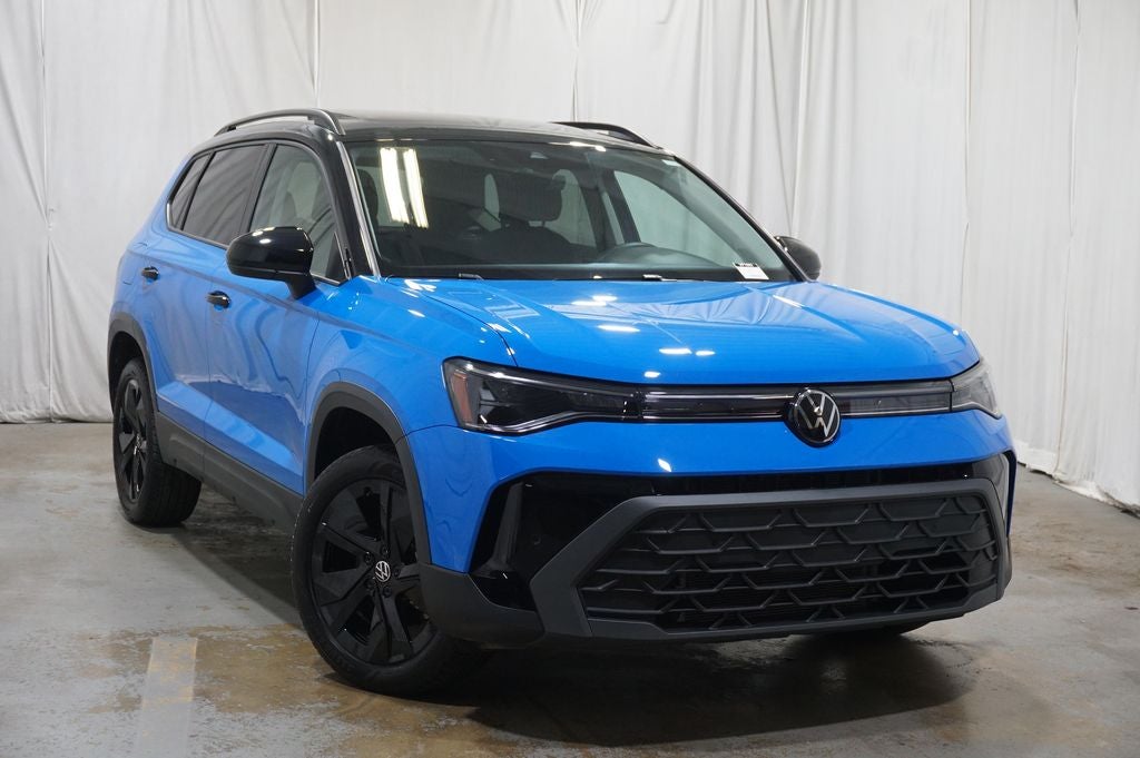 2025 Volkswagen Taos 1.5T SE Black