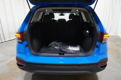 2025 Volkswagen Taos 1.5T SE Black