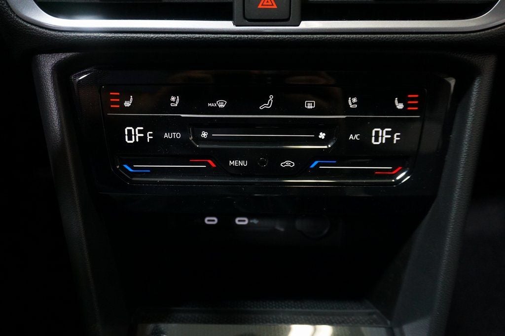 2025 Volkswagen Taos 1.5T SEL