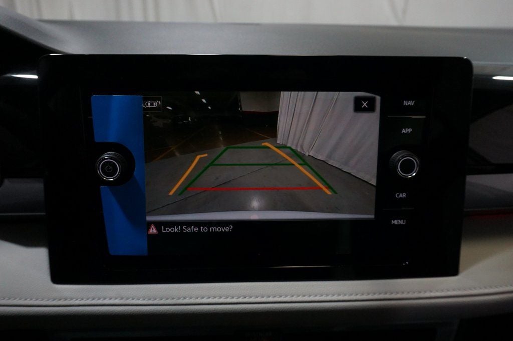 2025 Volkswagen Taos 1.5T SEL