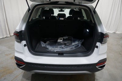 2025 Volkswagen Taos 1.5T SEL