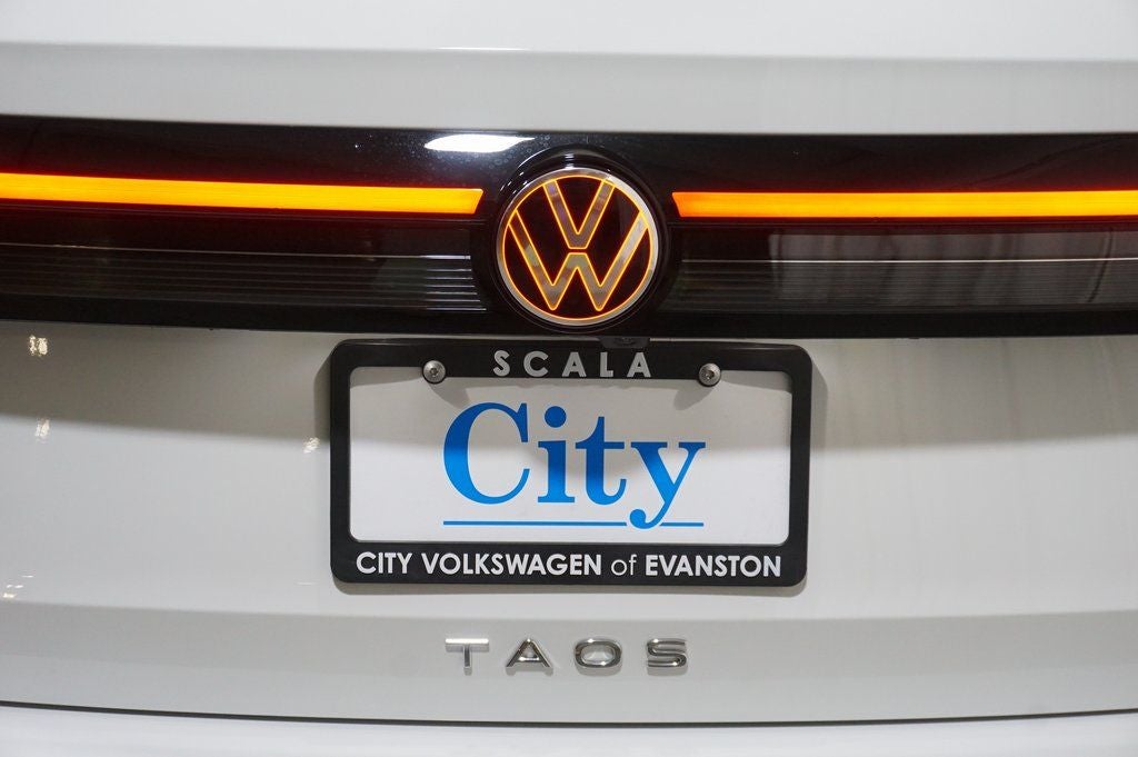 2025 Volkswagen Taos 1.5T SEL