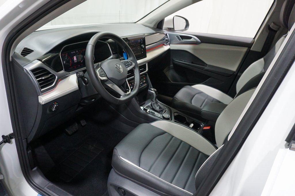 2025 Volkswagen Taos 1.5T SEL