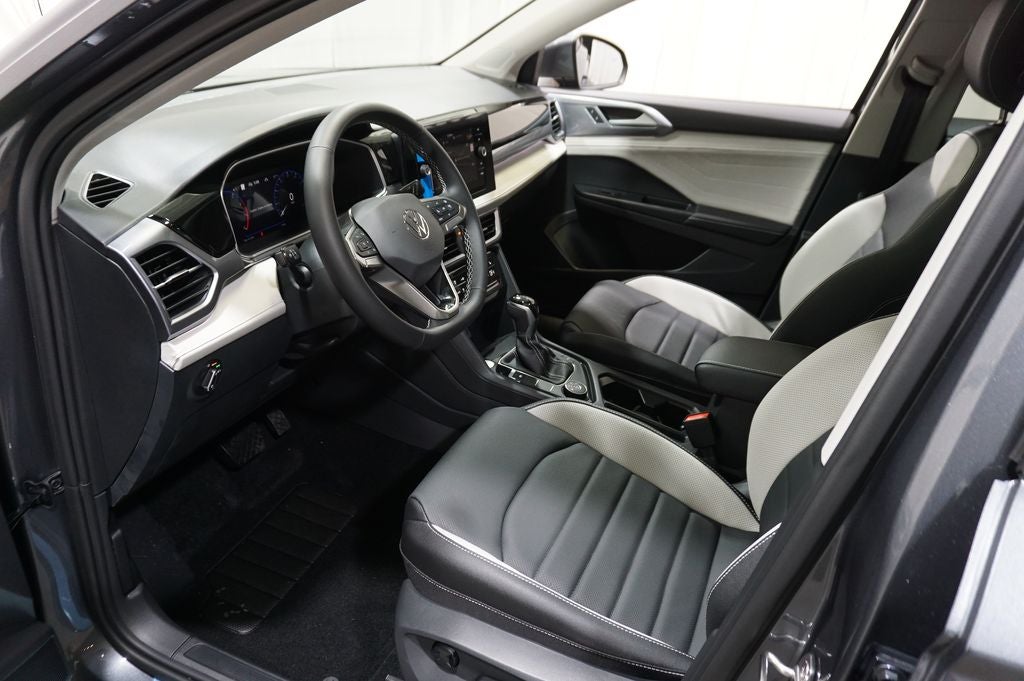 2026 Volkswagen Taos 1.5T SEL