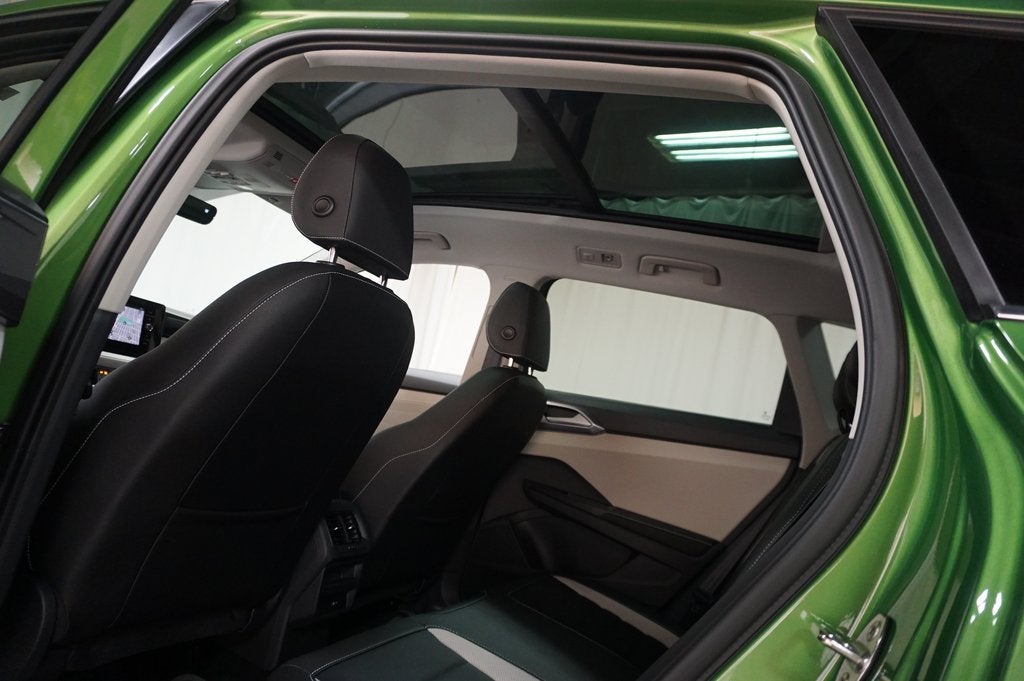 2026 Volkswagen Taos 1.5T SEL